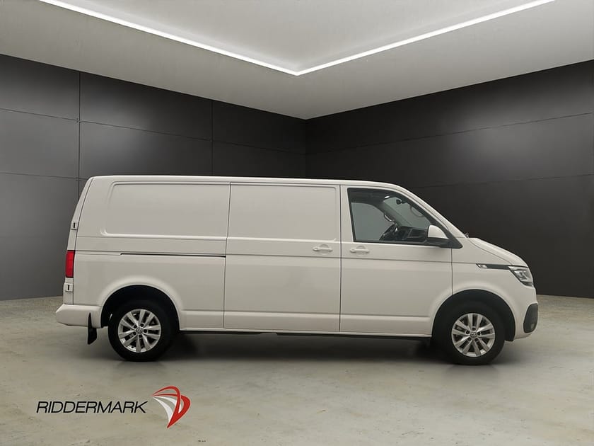 Bild 2 av Volkswagen Transporter L2 Värm LED Drag Kamera CARPLAY Moms