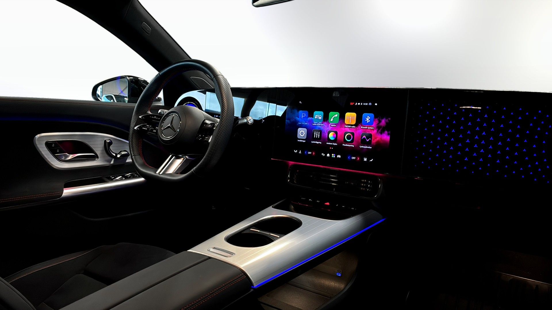 Mercedes-Benz CLA 250+ AMG line 2025, photo 3/10