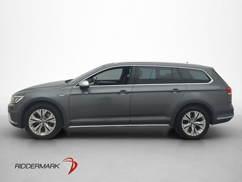 Bild 4 av Volkswagen Passat Alltrack 2.0 TSI 4M Värmare Kamera Drag
