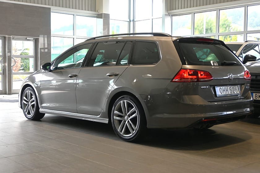 Bild 3 av Volkswagen Golf Sportscombi TSI 150 DSG GT R-Line Drag
