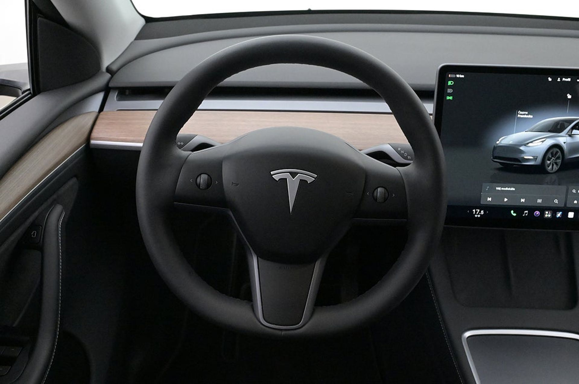 Tesla Model Y Long Range AWD Autopilot 2023, bild 7/10