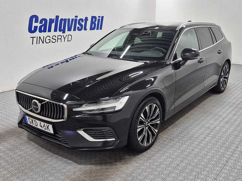 Bild 1 av Volvo V60 T6 Recharge Core Bright plug in AWD 350HK 4x4 Läder