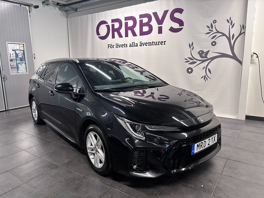 Bild 1 av Suzuki Swace Hybrid 1.8 Inclusive Moms Apple Carplay, Rattvärme