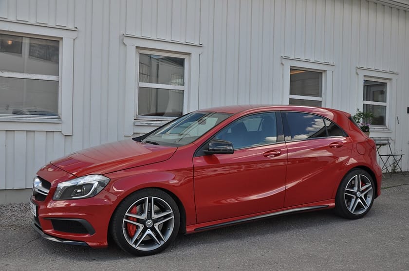 Bild 2 av Mercedes-Benz A 45 AMG 4MATIC A45 360hk Backkamera Skinn