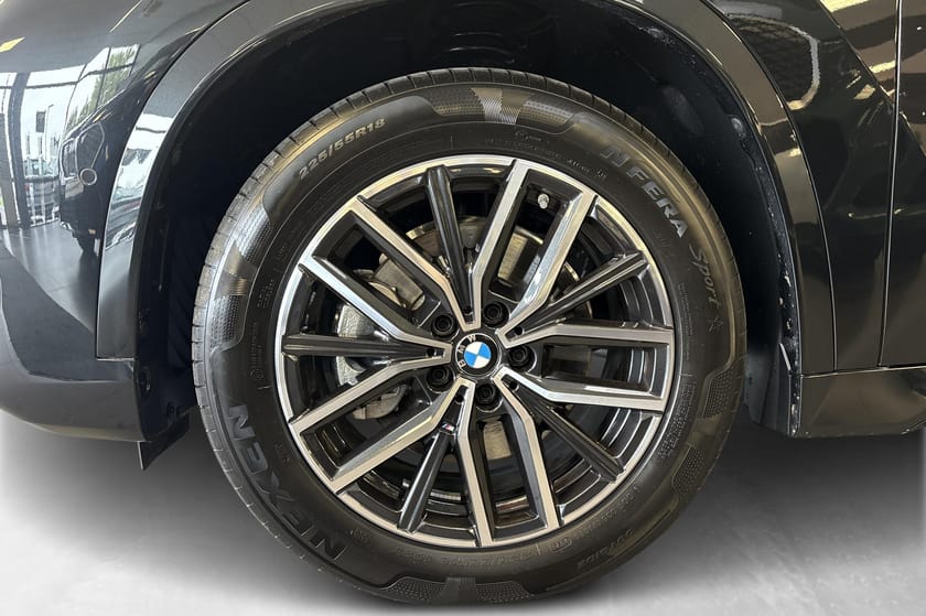 Bilde 5 av BMW iX1 xDrive30