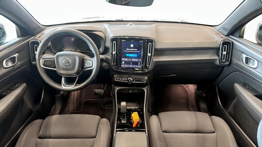 Bild 4 av Volvo C40 Recharge (231hk) PLUS EDITION / PANORAMA