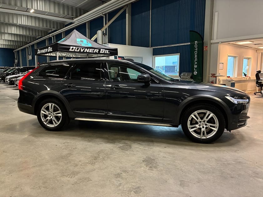 Bild 2 av Volvo V90 Cross Country