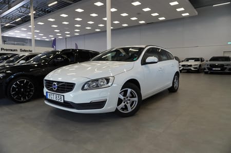 Volvo V60 T3 Kinetic Fullservad Inkl. Kamrem