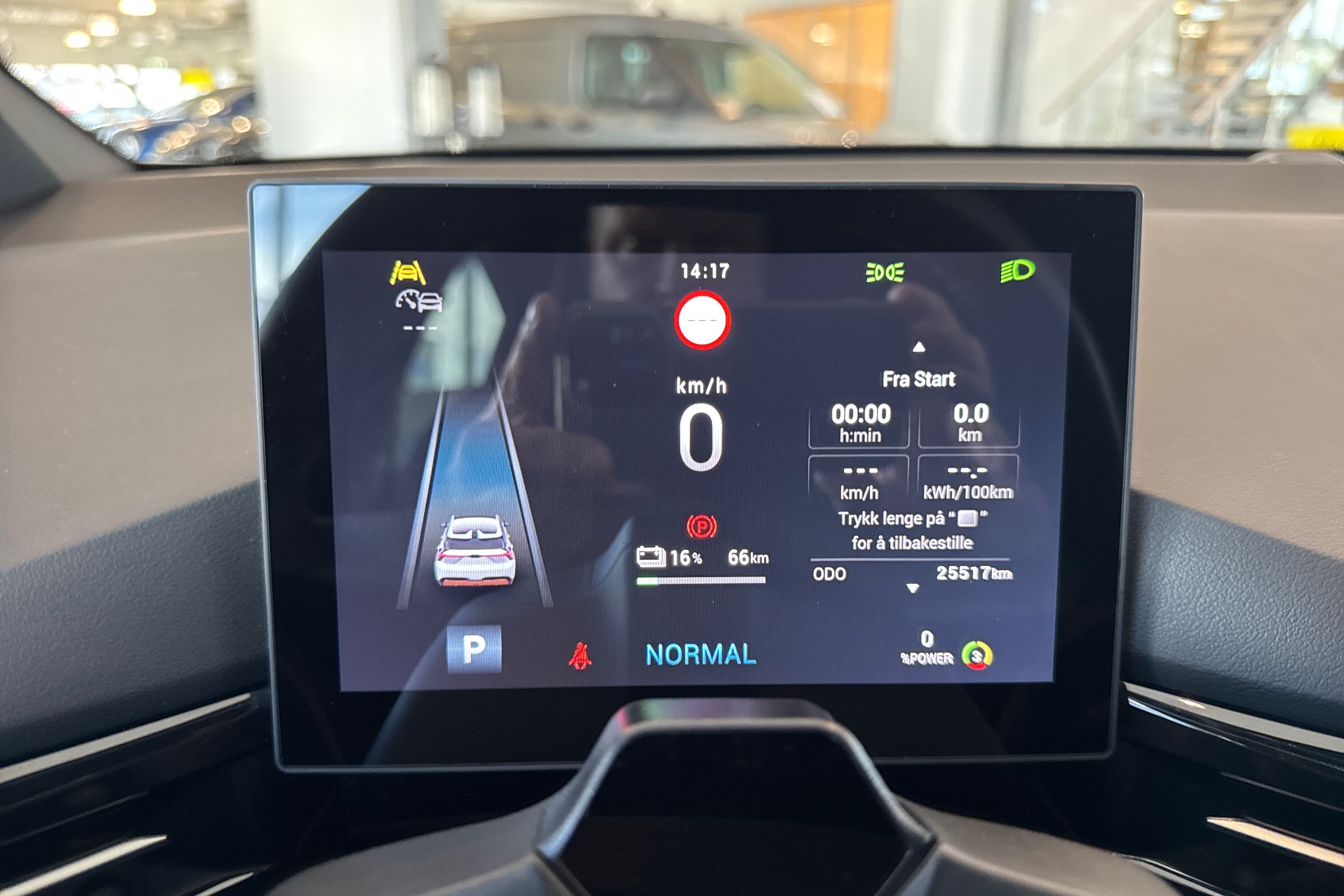 MG 4 Electric Long Range 64 kWh, 204hp, 2022