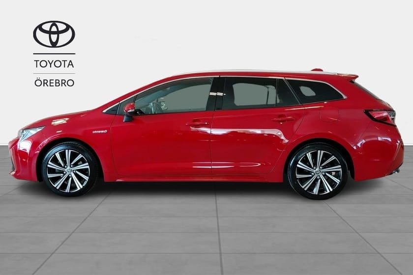 Bild 3 av Toyota Corolla Touring Sports Hybrid 2.0 Style Teknikpaket Vinterhjul