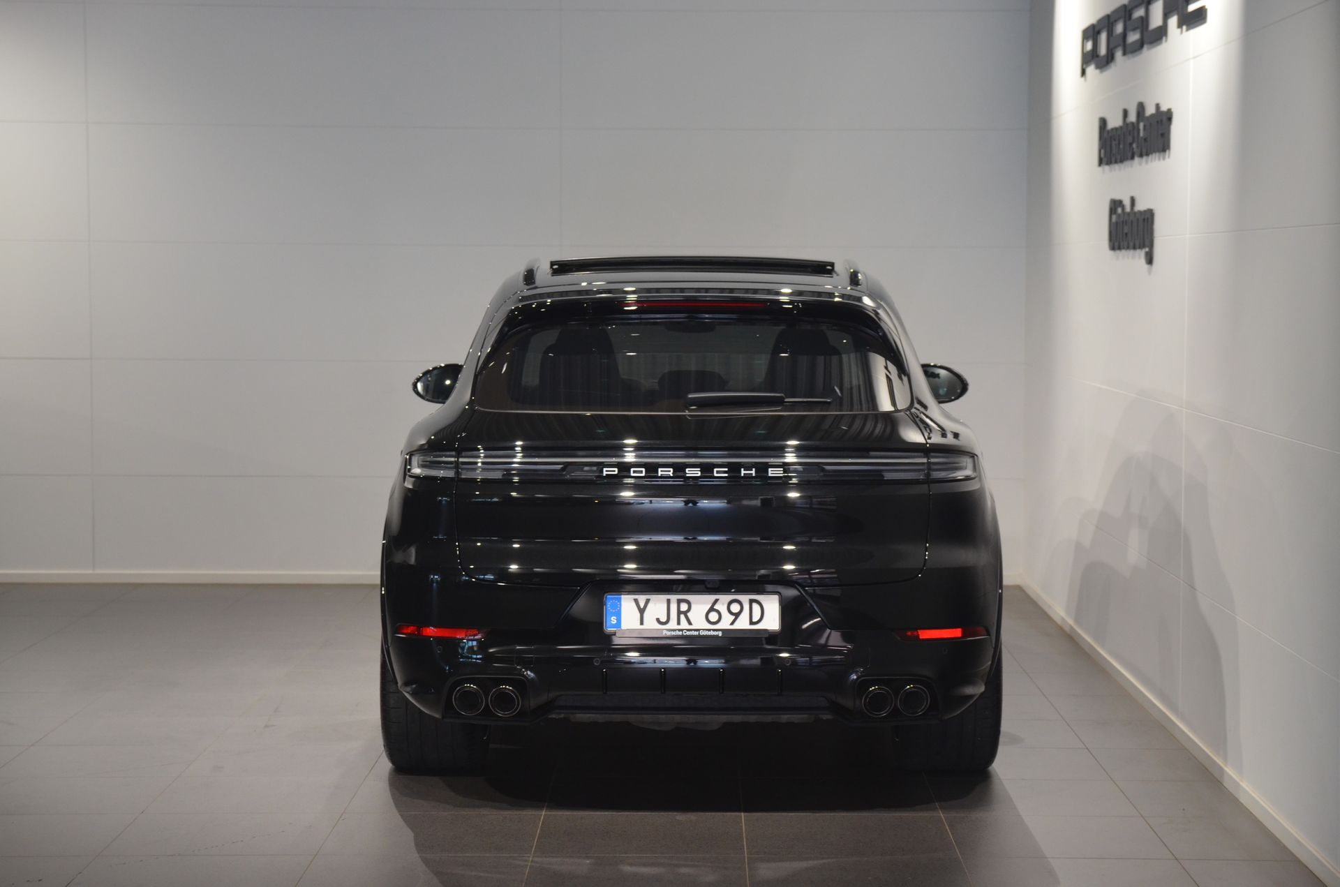 Porsche Cayenne E-Hybrid 2024, bild 7/10