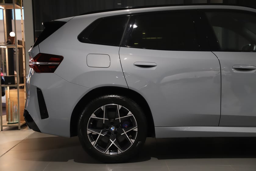 Bild 3 av BMW X3 30e xDrive