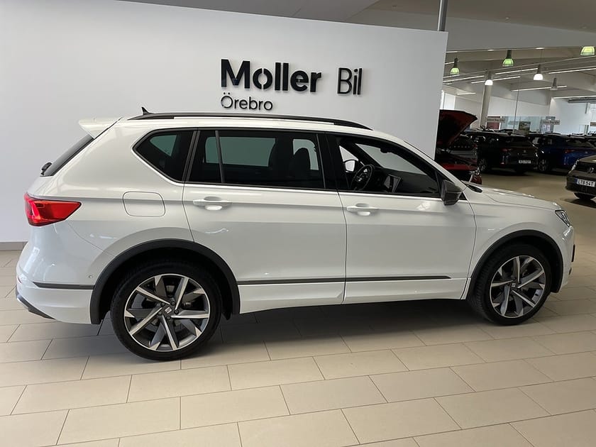 Bild 3 av SEAT Tarraco PHEV 1,4 e-hybrid FR 245HK DSG Drag Nav Elbaklucka