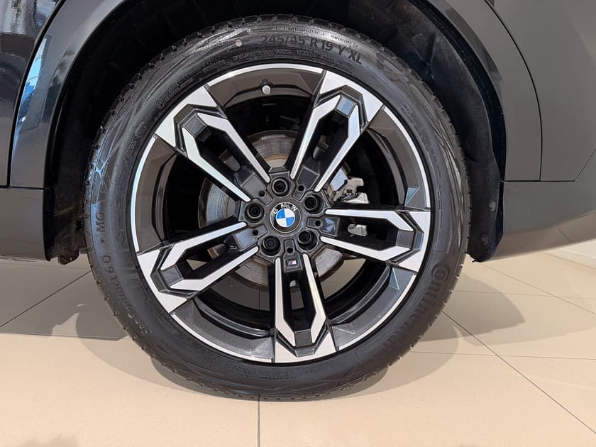 Bild 3 av BMW iX2 xDrive30 xDrive 30, M-Sport, Drag, Värmare,Adpt Farthållare,Navi