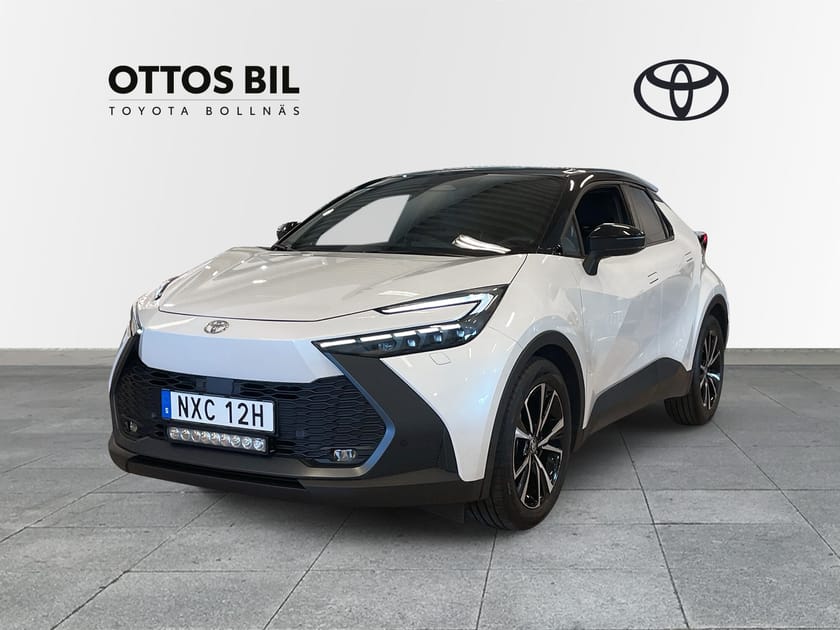 Bild 1 av Toyota C-HR Hybrid 1.8 e-CVT, 140hk - Style Teknikpaket Bi-tone / V-hjul, Drag, LED-ramp