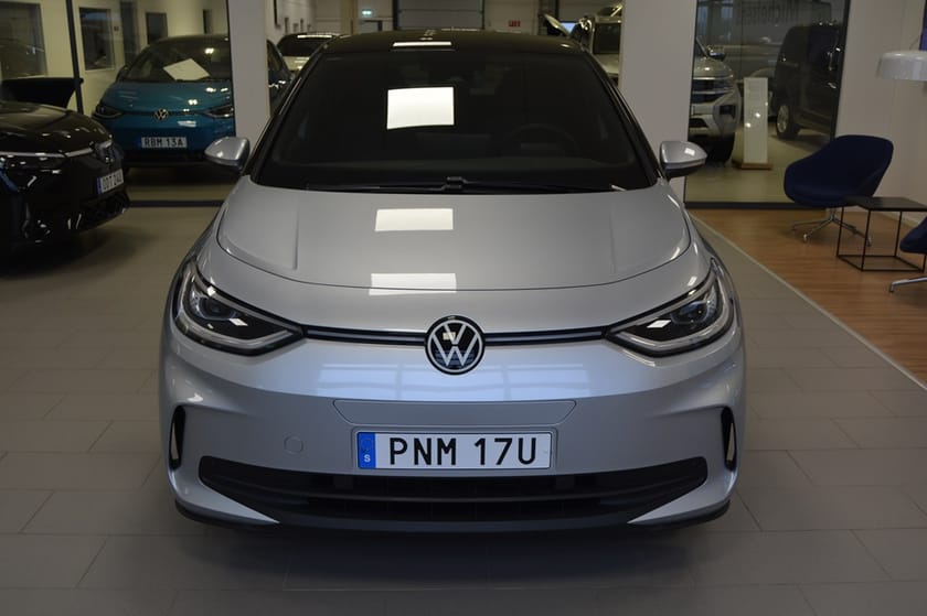 Bild 2 av Volkswagen ID.3 Pro Performance Edition 59 kWh 204 hk Assistanspaket