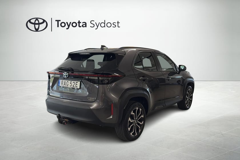 Bild 3 av Toyota Yaris Cross Hybrid AWD-i Active Plus Drag