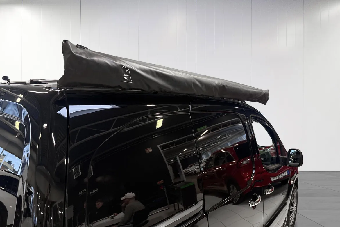 picture of a car