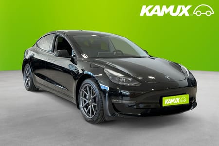Tesla Model 3 Long Range AWD MOMS