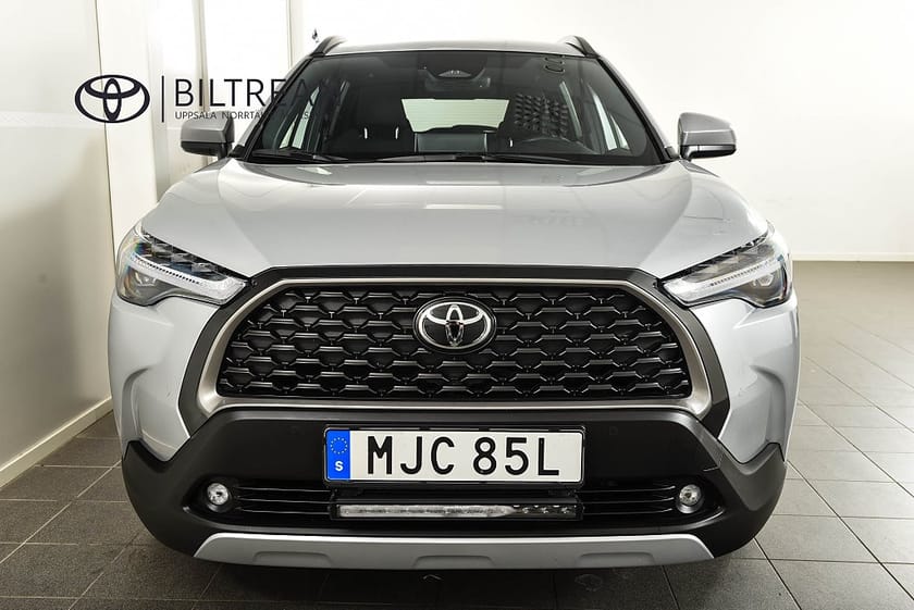 Bild 5 av Toyota Corolla Cross Hybrid AWD-i 2,0 Elhybrid AWD Style Pluspaket Dragkrok