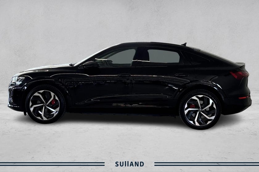 Bilde 2 av Audi Q8 Sportback 55 e-tron quattro sb s line plus