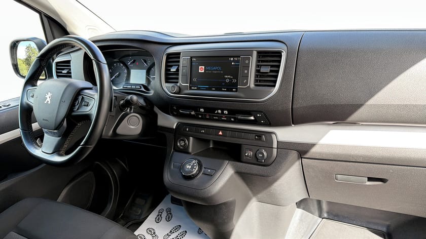 Bild 4 av Peugeot Expert Utökad Last 2.0 BlueHDi EAT, 144hk, 2023