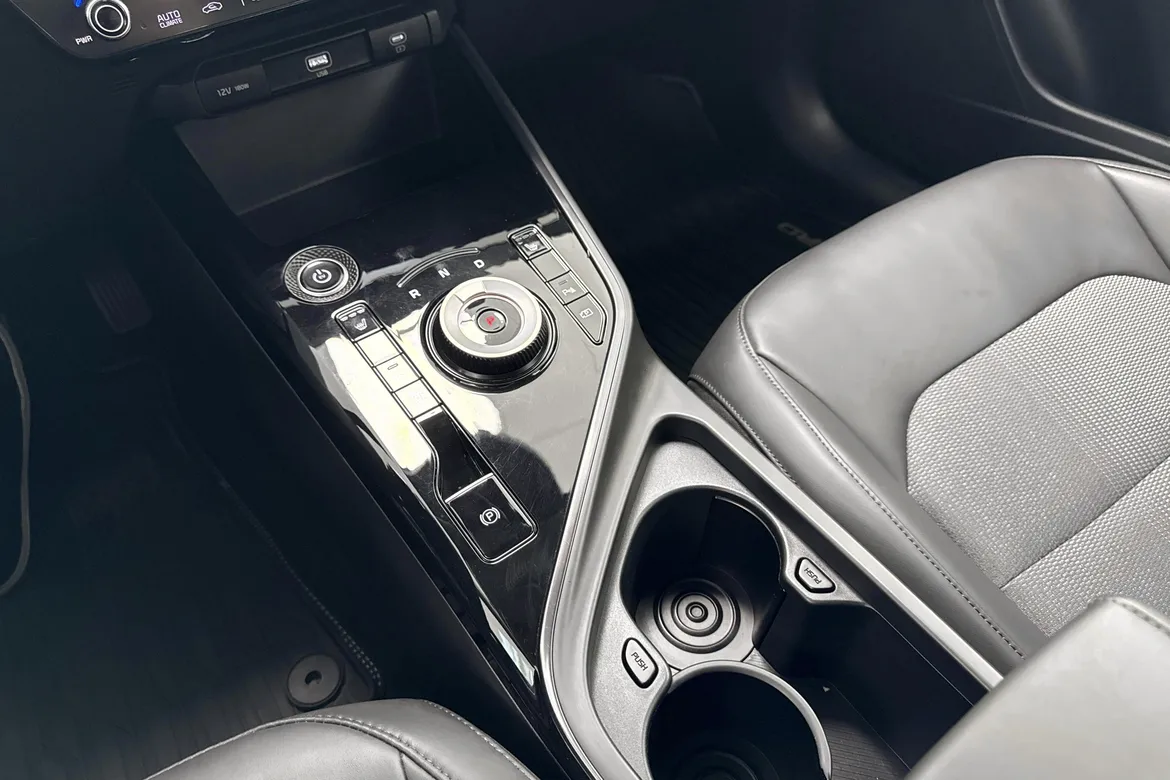 picture of a car