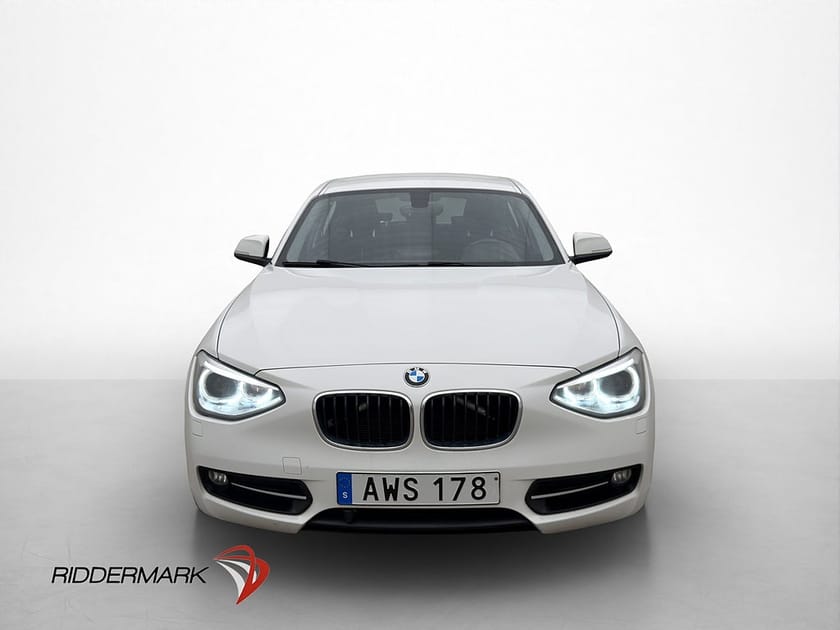 Bild 2 av BMW 118d 118 143hk Sport line Dragkrok Sensorer Bluetooth