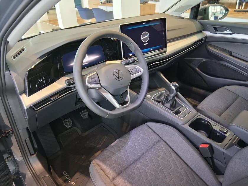 Bild 5 av Volkswagen Golf LIFE 1,5 TSI 150hk Manuell 6-VXL