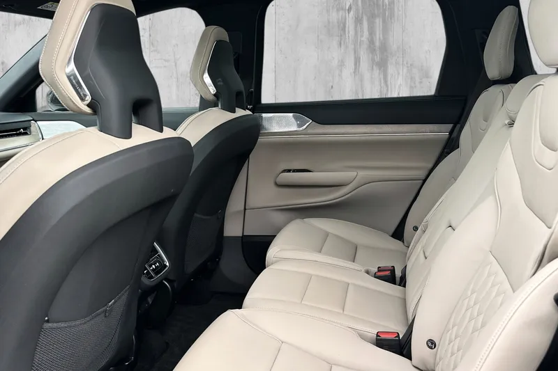 Volvo EX90 Twin Motor Performance bilde 23