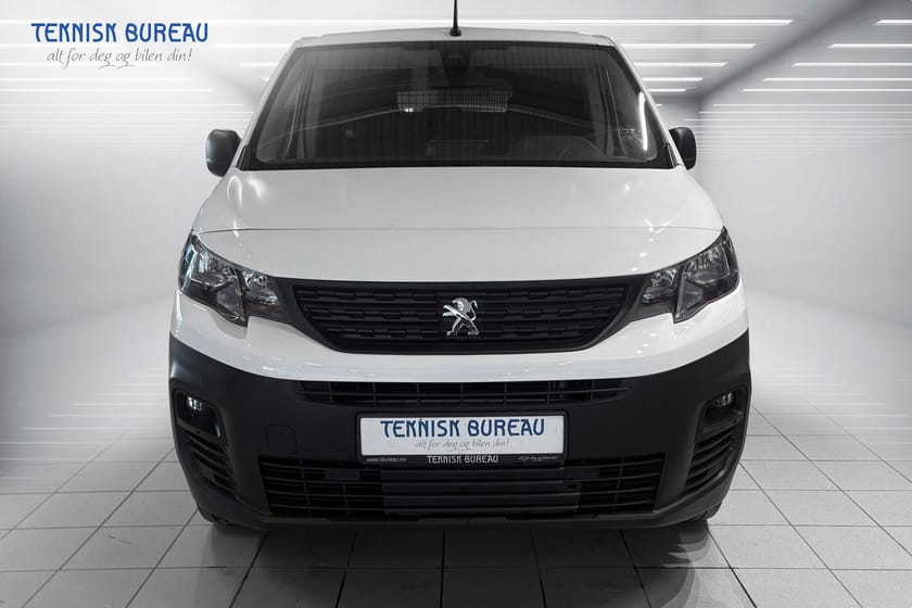 Bilde 2 av Peugeot Partner L1 4X4 130 HK | WEBASTO | KROK | 3 SETER | DAB +