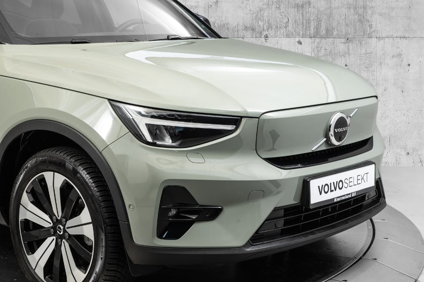 Bilde 2 av Volvo XC40 Recharge ULT FWD VOC/PANO/360/H&K/ACC/KROK