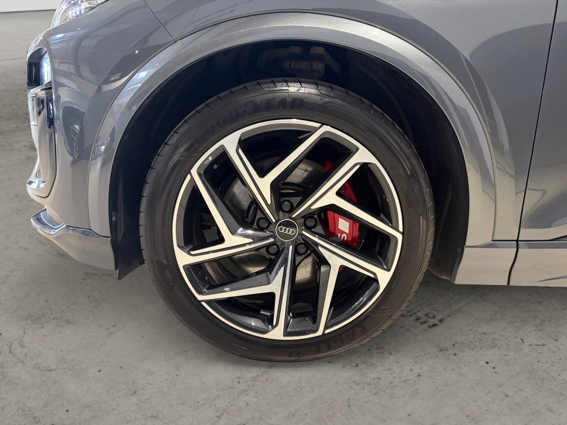 Audi SQ6 e-tron 2025, bild 6/10