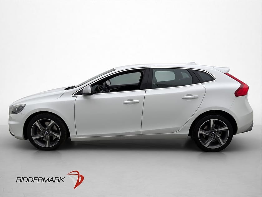 Bild 5 av Volvo V40 D4 R-Design VOC Värmare Kamrem-Bytt Navi Sensorer