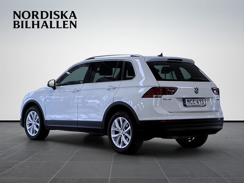 Bild 5 av Volkswagen Tiguan 2.0 TSI OPF 4Motion Base Värmare Drag Apple Carplay