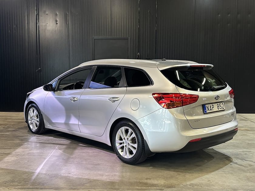 Bild 4 av Kia cee'd_sw cee´d_sw 1.6 CRDi (128hk) Låga mil!