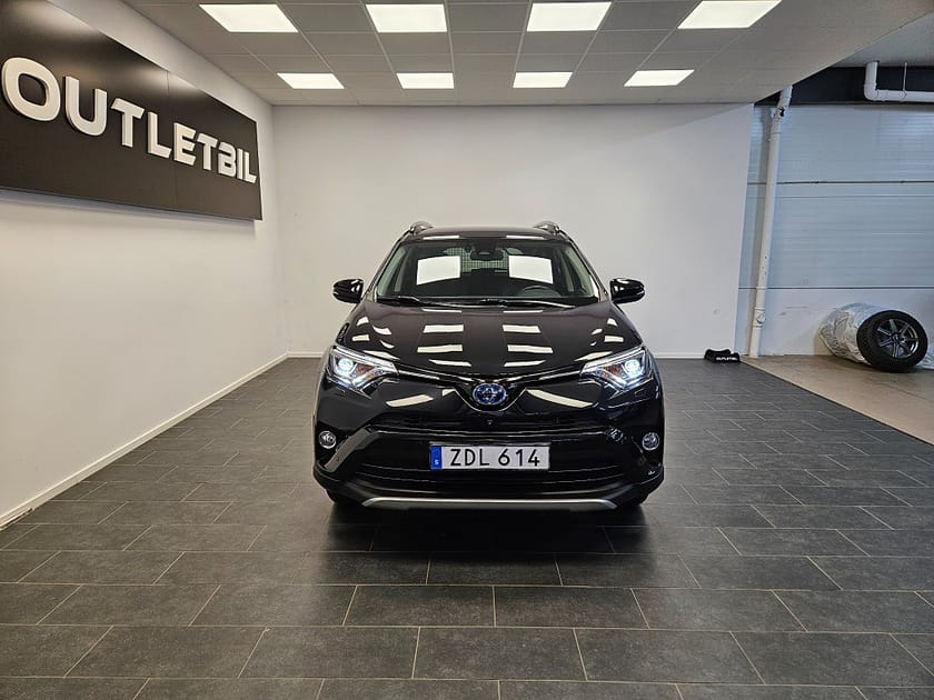 Bild 4 av Toyota RAV4 Hybrid 2.5 Dual VVT-i AWD-i E-CVT Executive Drag