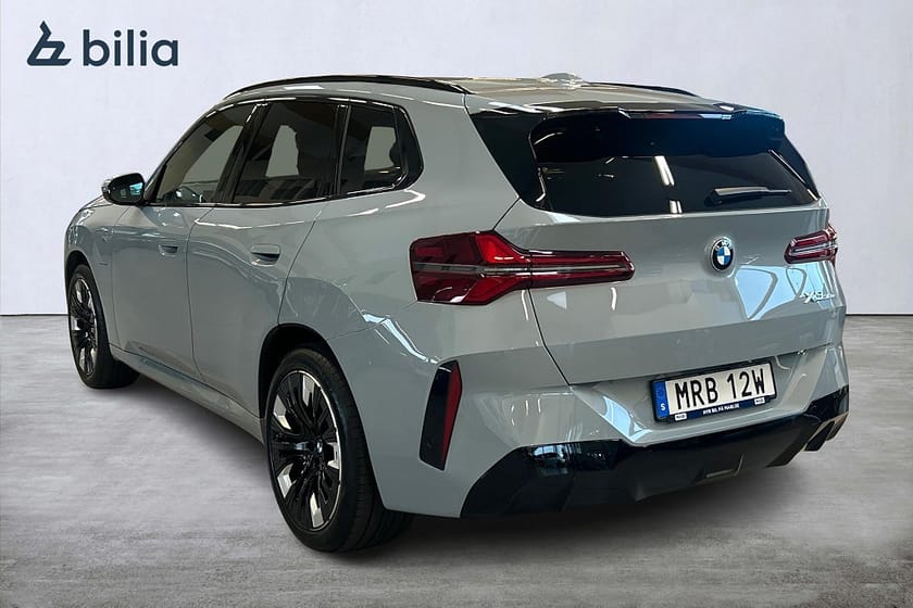 Bild 2 av BMW X3 30e xDrive M Sport H/K Pano Innovation Keyless Drag