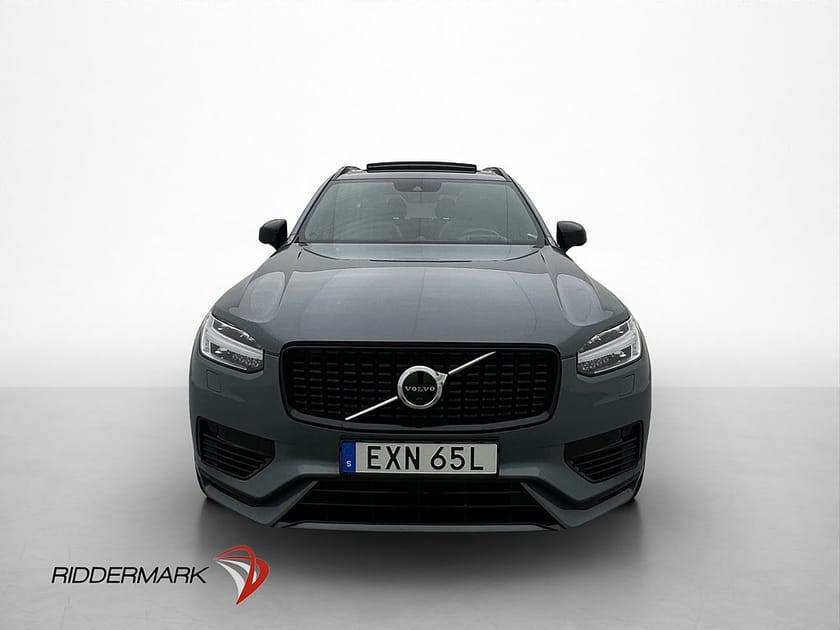 Bild 2 av Volvo XC90 7 Säten LongRange T8 Sit R-Design B&W Pano Luftfjä Drag