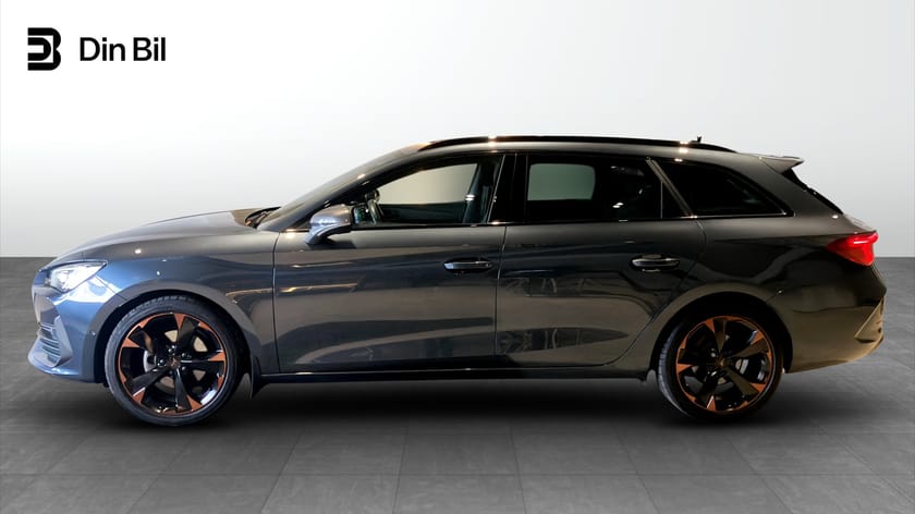 Bild 2 av CUPRA Leon Sportstourer 1.5 eTSI 150 hk DSG7 Mildhybrid