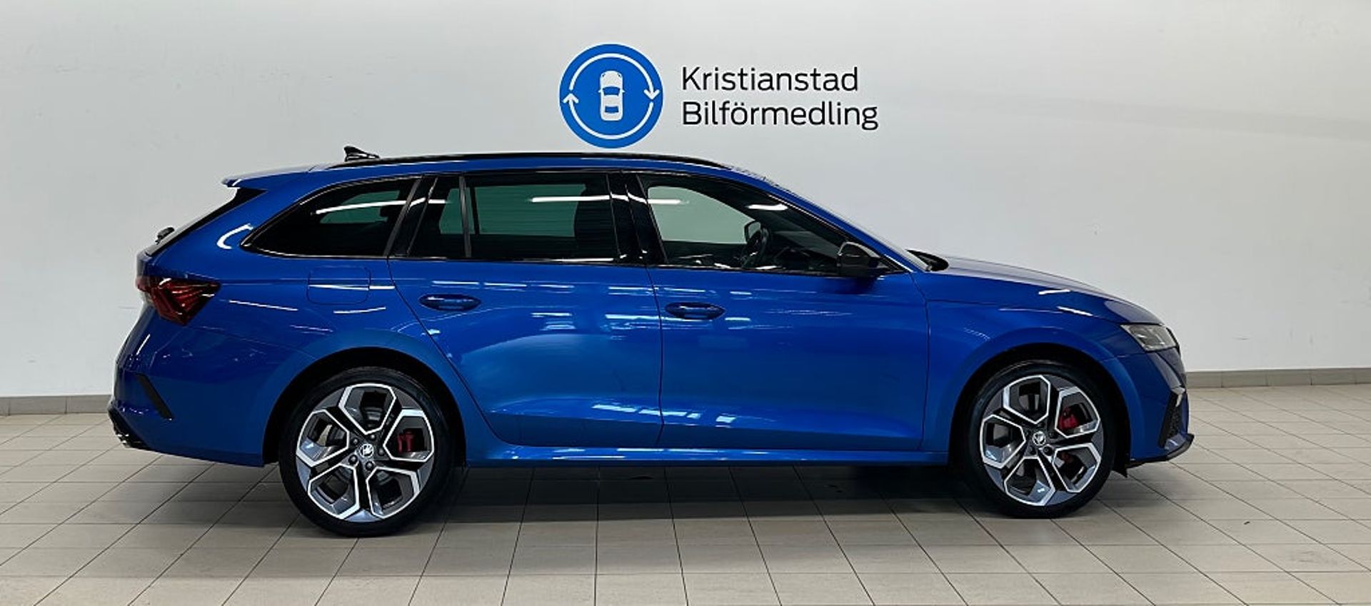 Skoda Octavia Kombi RS iV 2021, kuva 6/10