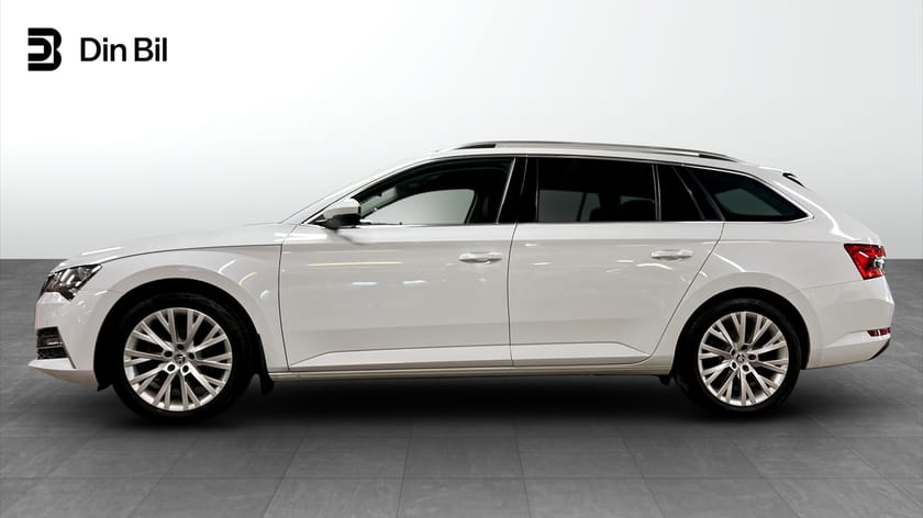 Bild 2 av Škoda Superb iV Kombi STYLE TSI218hk Hybrid Drag