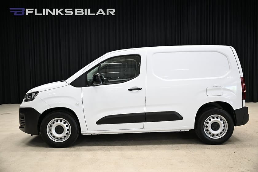 Bild 3 av Fiat E-Doblò Van 136HK Backkamera|Nybil|Backkamera|AppleCarplay|Moms
