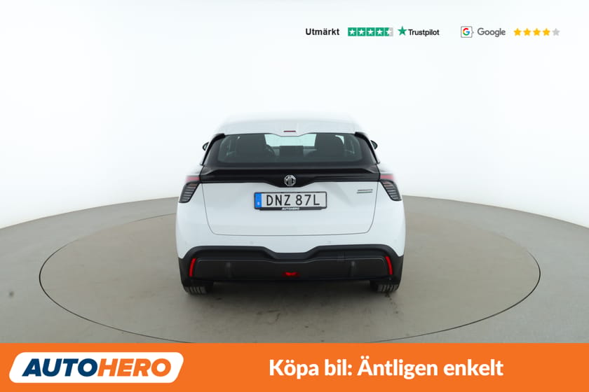Bild 4 av MG 4 Electric Standard Range PDC-Bak, CarPlay