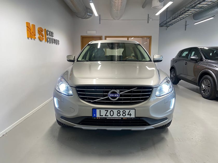 Bild 2 av Volvo XC60 D4 AWD Summum Business Edition Pro Drag
