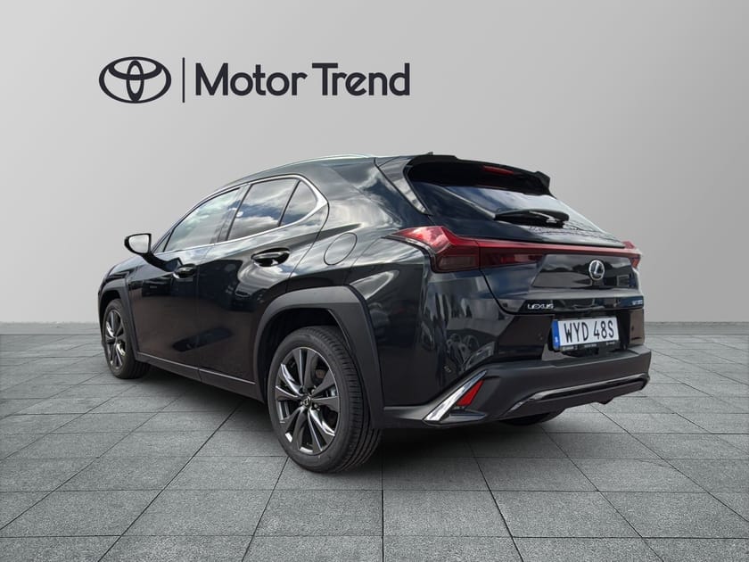 Bild 3 av Lexus UX 300h