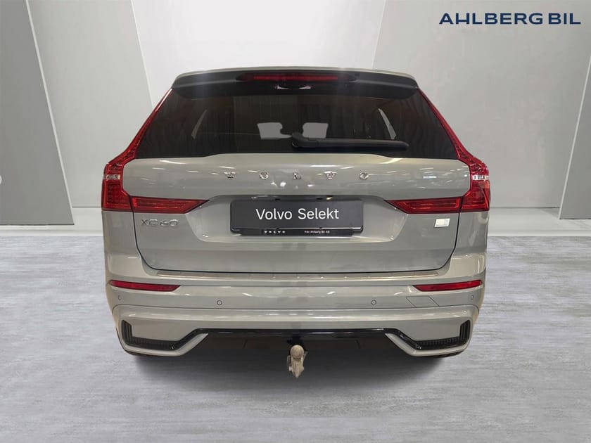 Bild 3 av Volvo XC60 Recharge T6 II Plus Dark Edition.