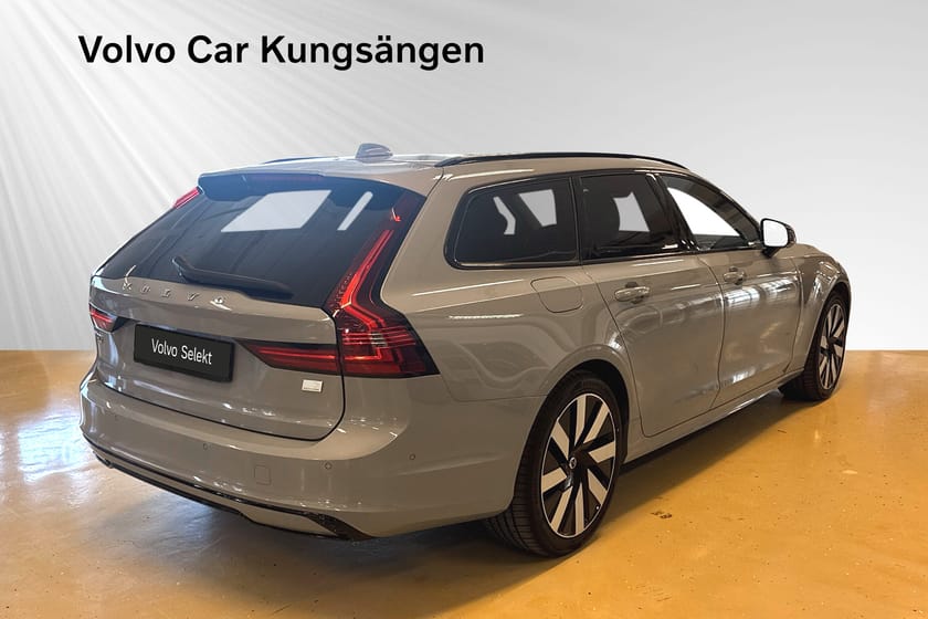 Bild 5 av Volvo V90 Recharge T6 Plus Dark Pano Harman/Kardon Rattvärme Selekt
