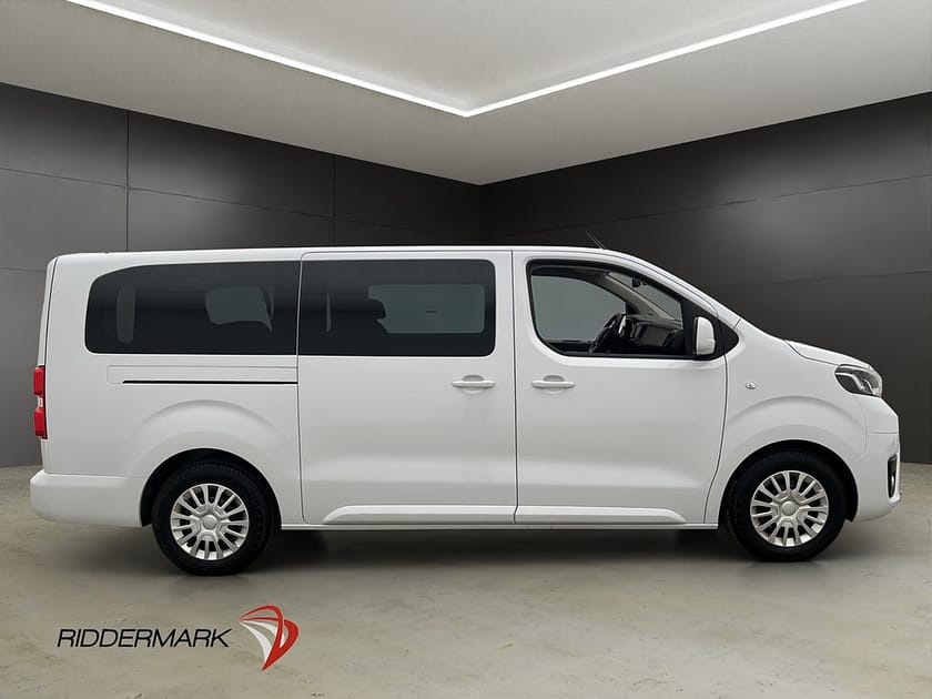 Bild 2 av Toyota Proace Verso Extra Lång 2.0D PDC CARPLAY 9-Sits Moms