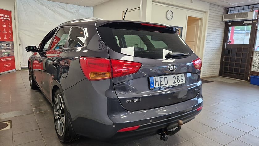 Bild 5 av Kia cee'd_sw 1.6 CRDi EX Comfort Euro5| En-Ägare|3,45%Ränta